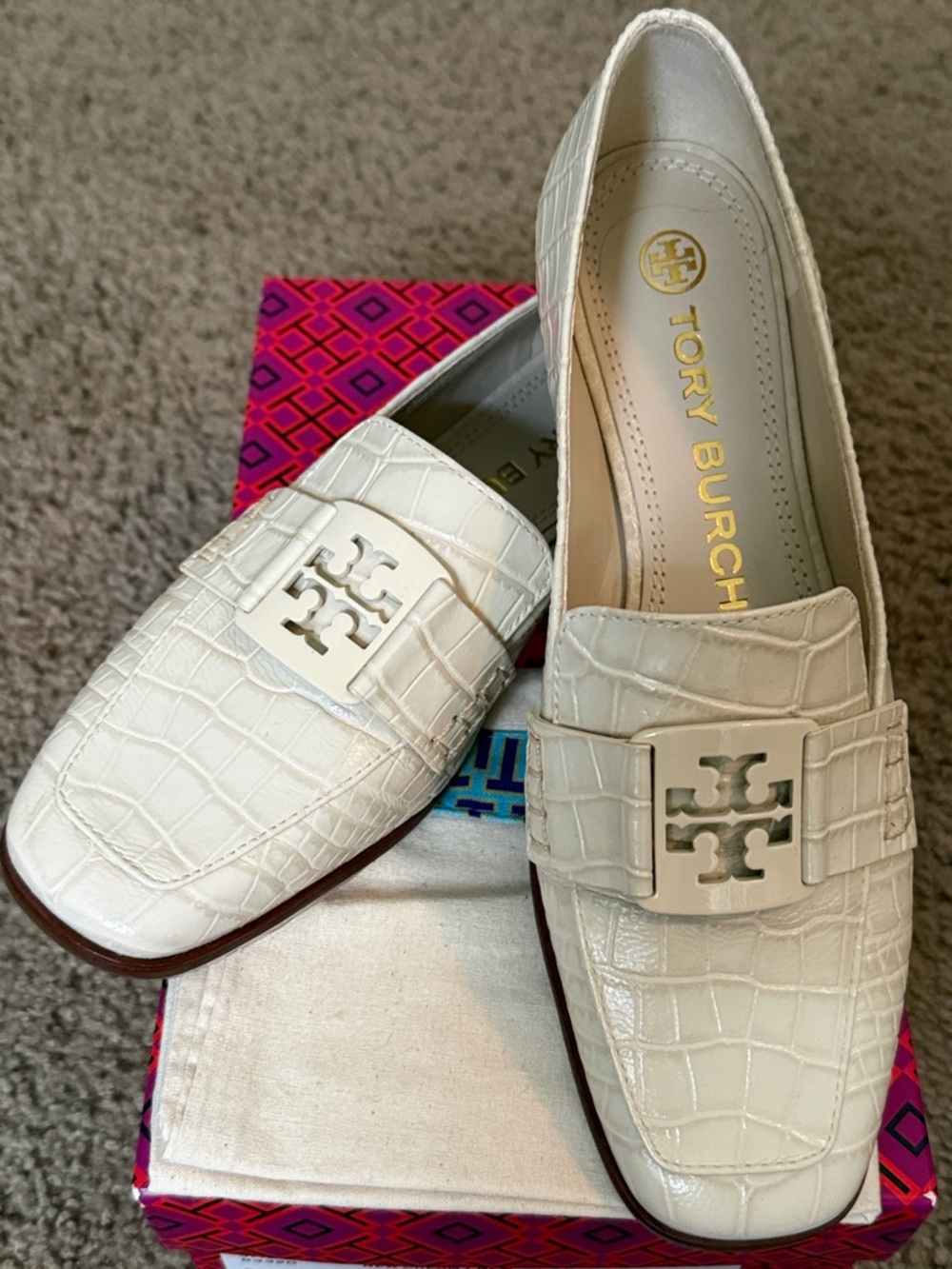 Tory Burch Cream Croc-Embossed Leather Loafers with Logo Buckle